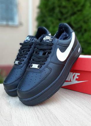 Жіночі кросівки nike air force (зима, з хутром)4 фото