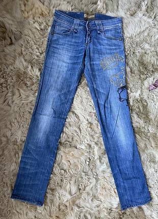 Джинси 2
