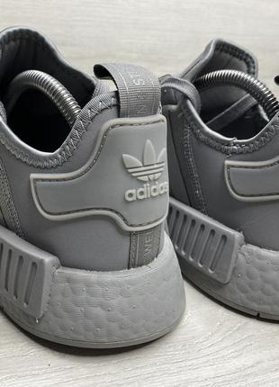 Чоловічі кросівки adidas nmd_r15 фото