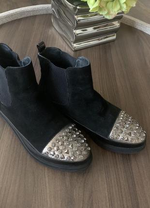 Демисезонные ботинки
