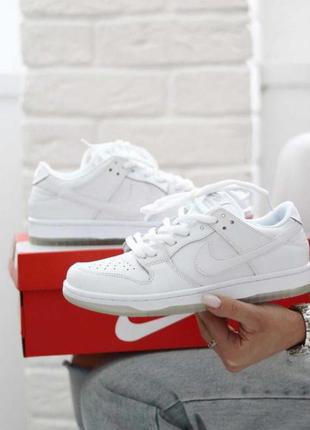 Кроссовки nike