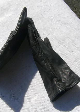 Стильные перчатки коричневый декор между пальцами кожа4 фото