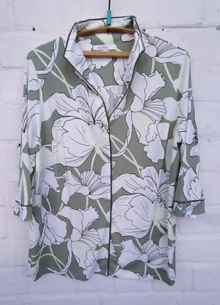 Стильная блузка 18 размера