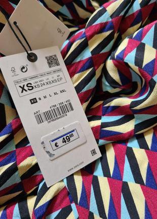 Платье - рубашка zara из шелковой вискозы с геометрическим принтом9 фото