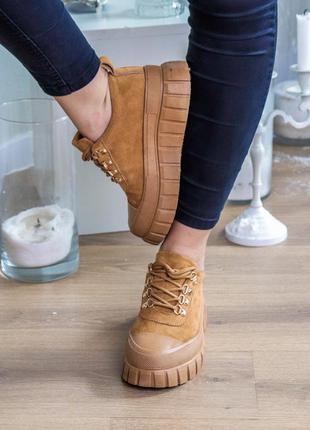 Жіночі кеди еко-замша беж