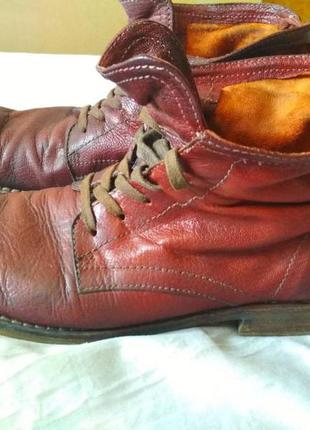 Шкіряні черевики  43р