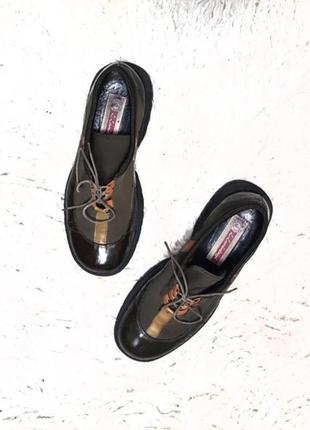 Ботинки в спорт.стиле  
италия