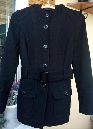 Пальто демісезонне