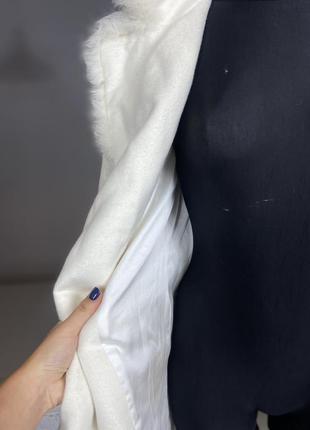 Пальто белое шерстяное отделка с кроликом біле шерстяне пальто з кроликом6 фото