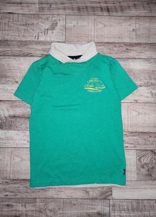 Классная футболка с воротником