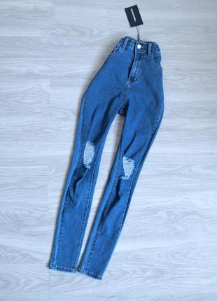 Синие джинсы скинни с равными коленями на высокой посадке1 фото