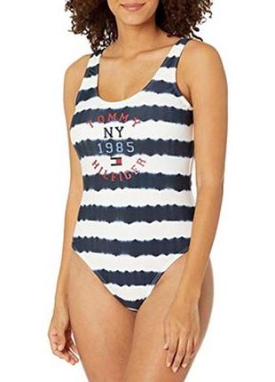 Фирменный купальник