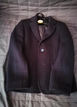 Шерстяной трикотажный пиджак для мальчика (темно-синий)