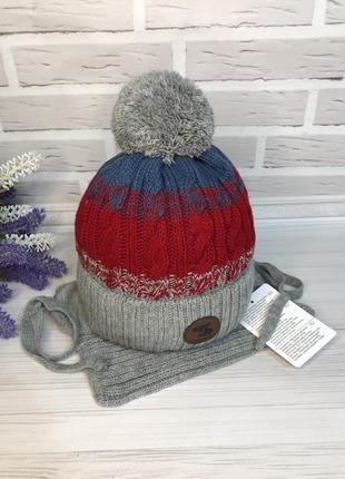Шапка з хомутиком