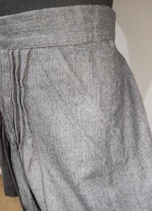 Шерстяная юбка с произвольными защипами7 фото