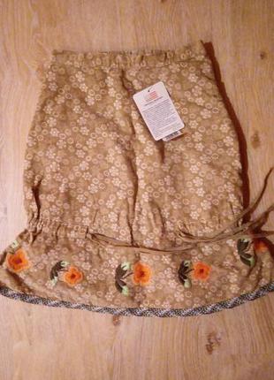 Вельветовая юбка с вышитыми цветами