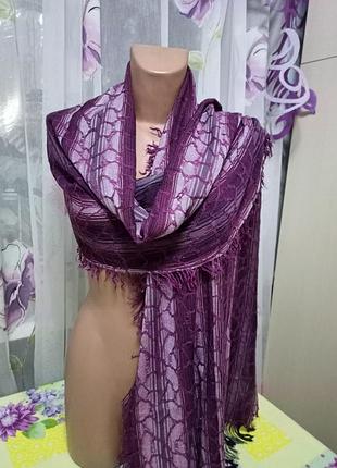 Красивый яркий шарф,платок