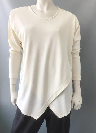 Красивый лонгслив необычного кроя бренда marc cain, германия