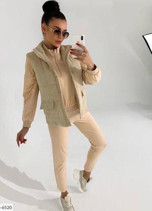 Жилетка безрукавка