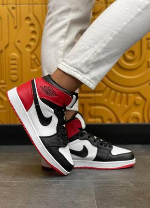 Жіночі кросівки nike air jordan high s black/white/red1 фото