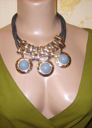 Кольє-біжутерія