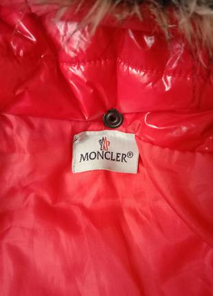 Яркая фирменная куртка moncler4 фото