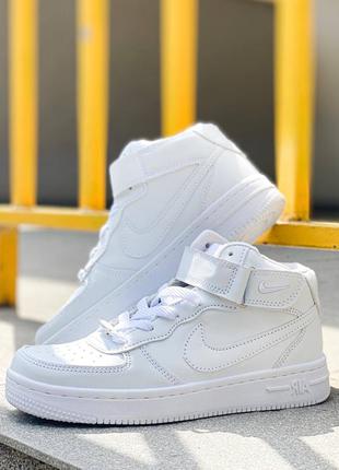 Белые высокие кожаные кроссовки nike air force high3 фото