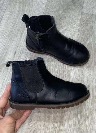 Оригинальные, демисезонные ботинки ugg размер 27