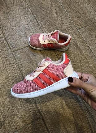 Кроссовки adidas