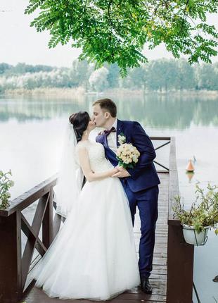 Свадебное платье