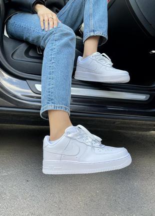 Кросівки nike air force 1 classic white кроссовки2 фото