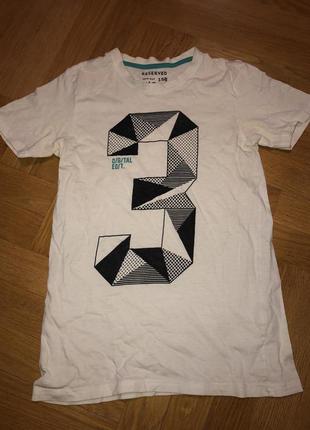 Стильная футболка для мальчика