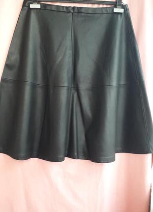 Спідниця з екошкіри