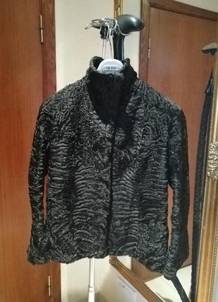 Шуба кожушок swakara натуральна. розмір с-м