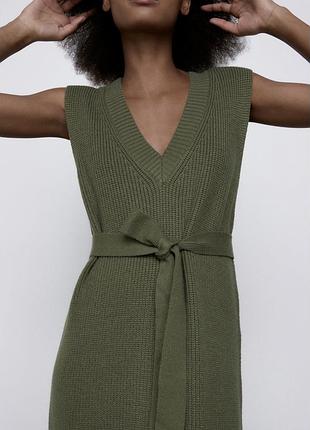 Zara нова трикотажна сукня