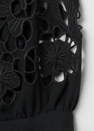 Платье с красивыми рукавами ришелье от  h&m