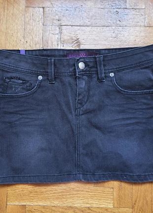 Черная 5-карманная джинсовая короткая мини юбка деним s