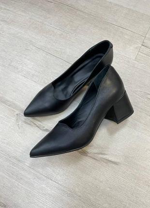 Ексклюзивні туфлі човники італійська шкіра чорні9 фото