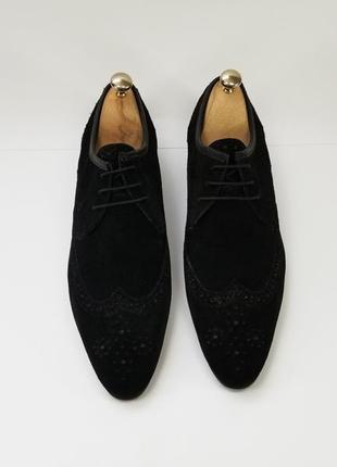 Чорні чоловічі туфлі