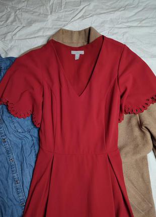 H&m платье с вырезом красное миди свободная юбка рукава с тиснением5 фото
