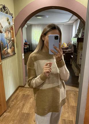 Свитер