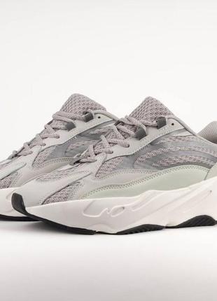 Adidas yeezy boost 700 v2 static1 фото