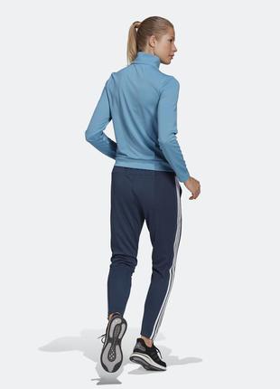 Спортивный женский костюм adidas team sports gp96133 фото