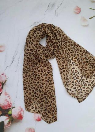 Женский шифоновый шарф в леопардовый принт