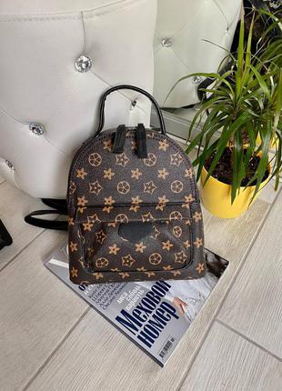 Рюкзак в стилі lv