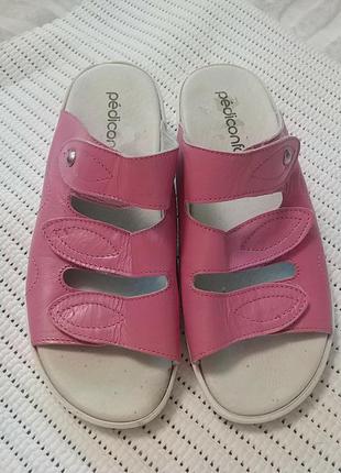 Шкіряні шльопанці pediconfort