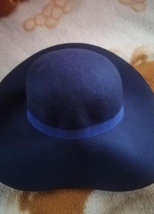Фетровая шляпка с широкими полями.2 фото