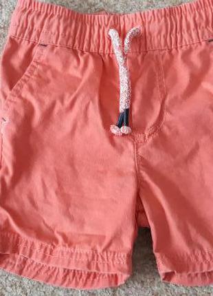 Фирменные шорты 12-18мес