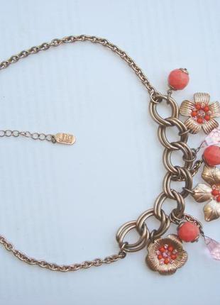 Ошатне намисто від дженіфер лопес