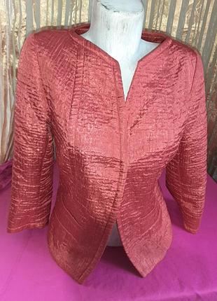 Куртка-пиджак на кнопках